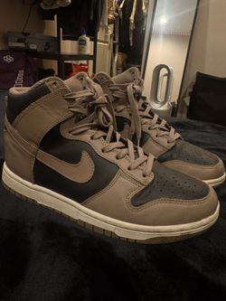 Moon fossil dunk high 7W