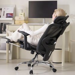 Ergonomic Office Chair 