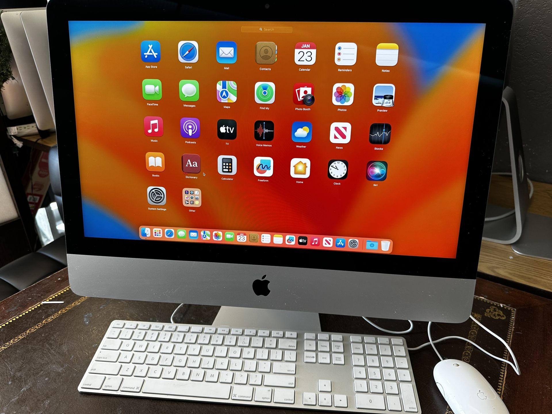 Apple iMac 21.5 inches MacOS Ventura 2017
