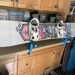 Rossignol juggernaut Snowboard W/ Or Without Bindings 