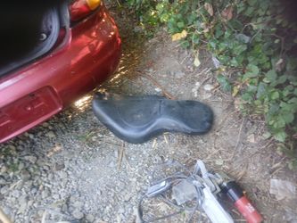 Motorcycle seat