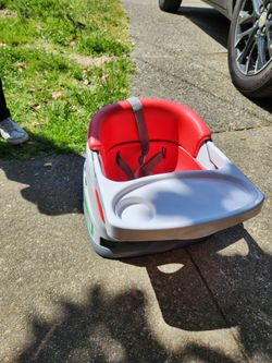Baby booster seat with Tray