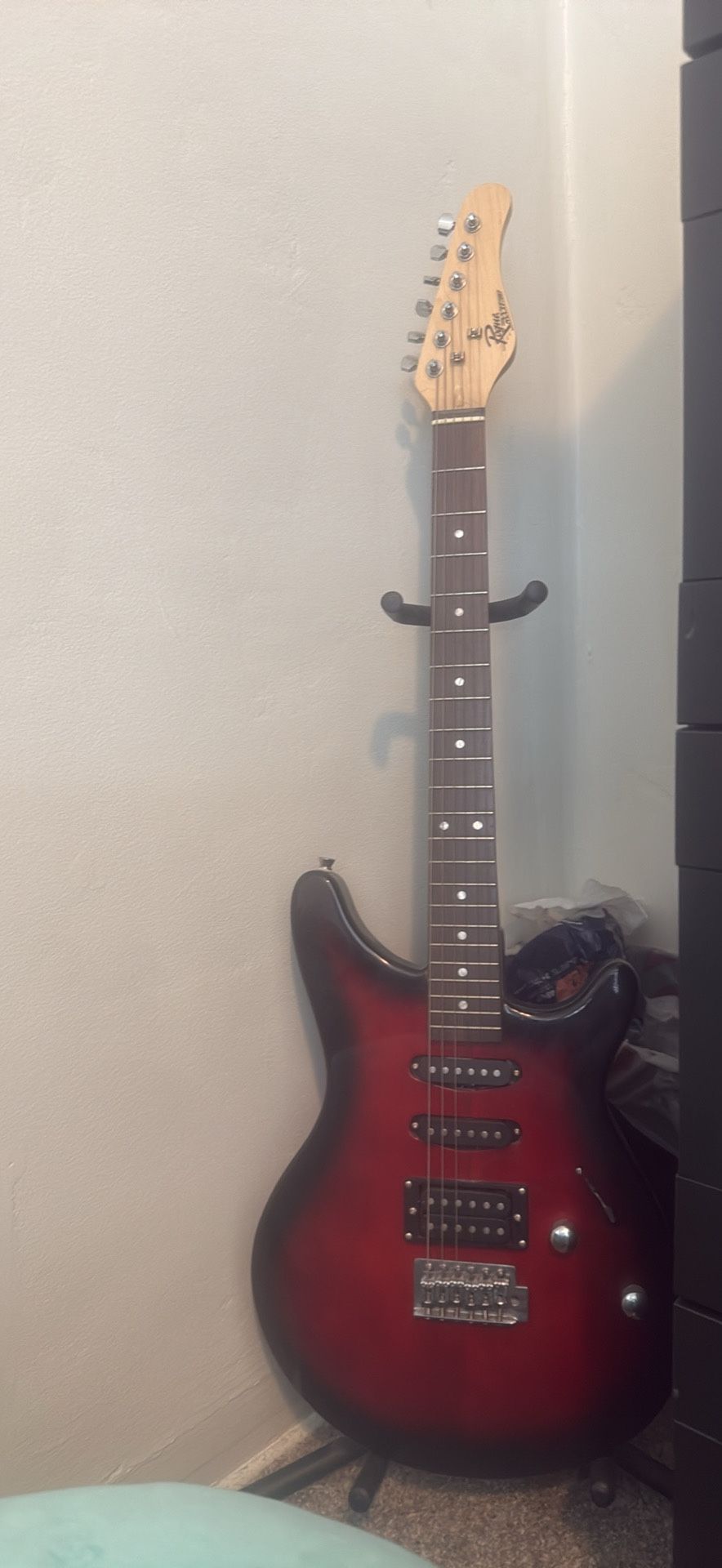 electric guitar and Amp