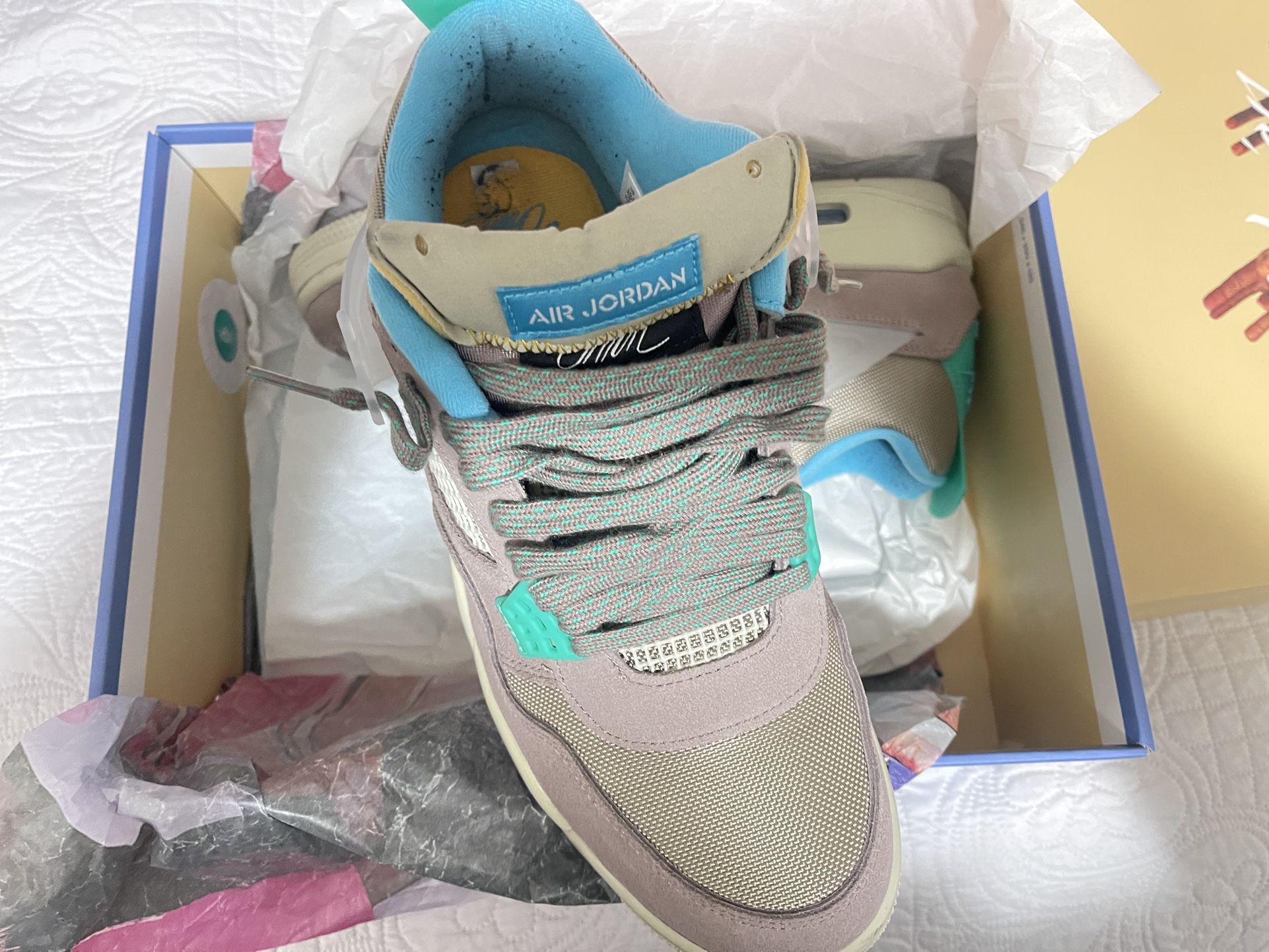 Air Jordan 4 Retro