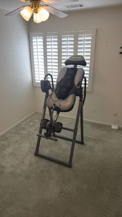 Inversion table