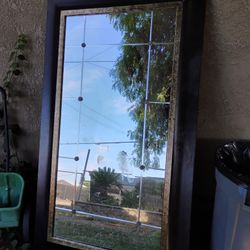 Mirror 