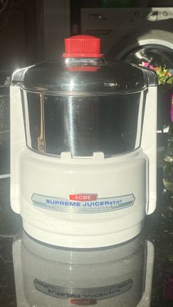 Juicer* ACME JUICERATOR