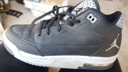 Jordans kids 5.5Y