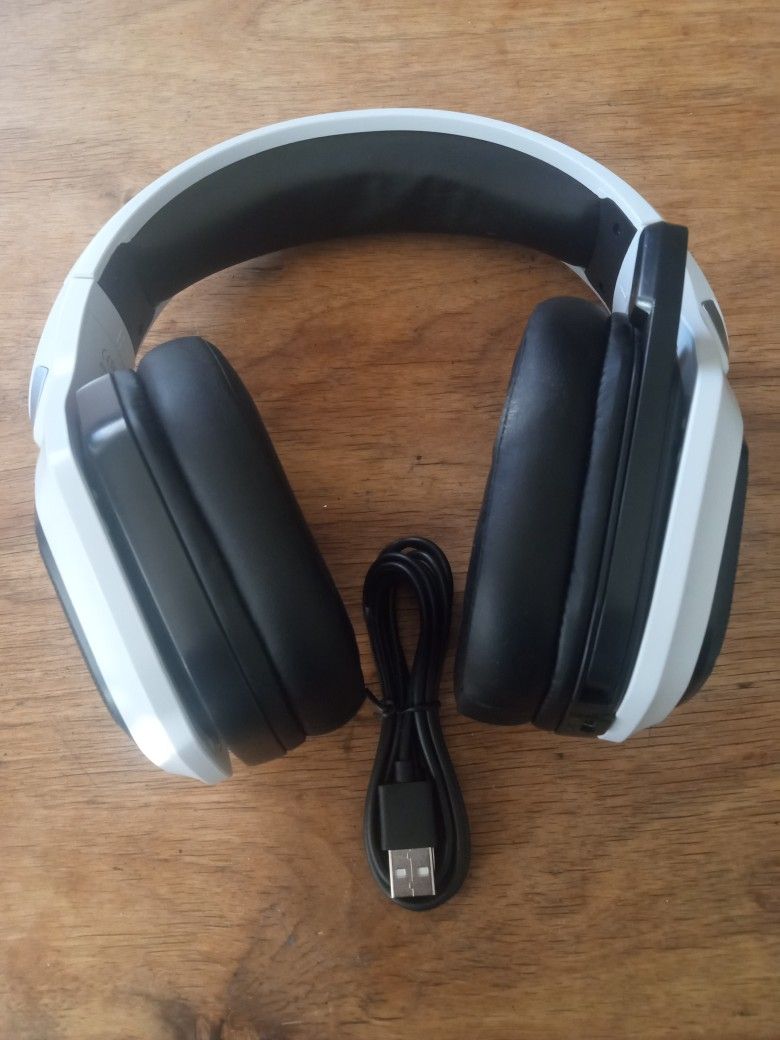 HEADPHONES WIRELESS BLUETOOTH 2.4GHZ NOISE CANCELLING USB TYPE-C WITH MICROPHONO BATTERY 40 HOURS PLAYTIME