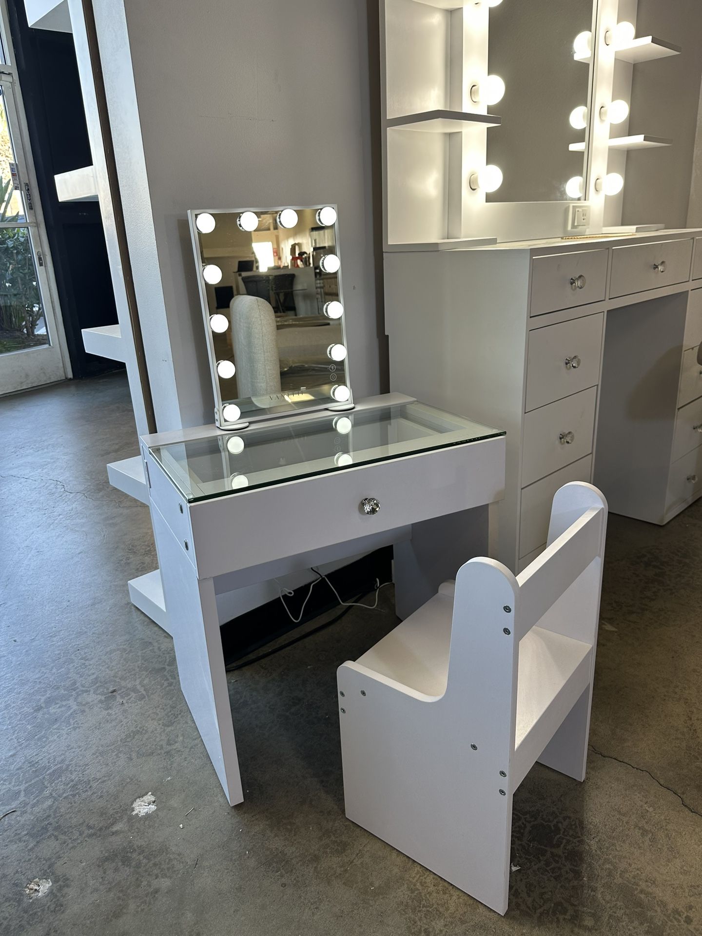 Mini Girls Vanity LED Mirror Set with Table & Chair Seat