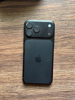 18 pro max 256GB AT&T