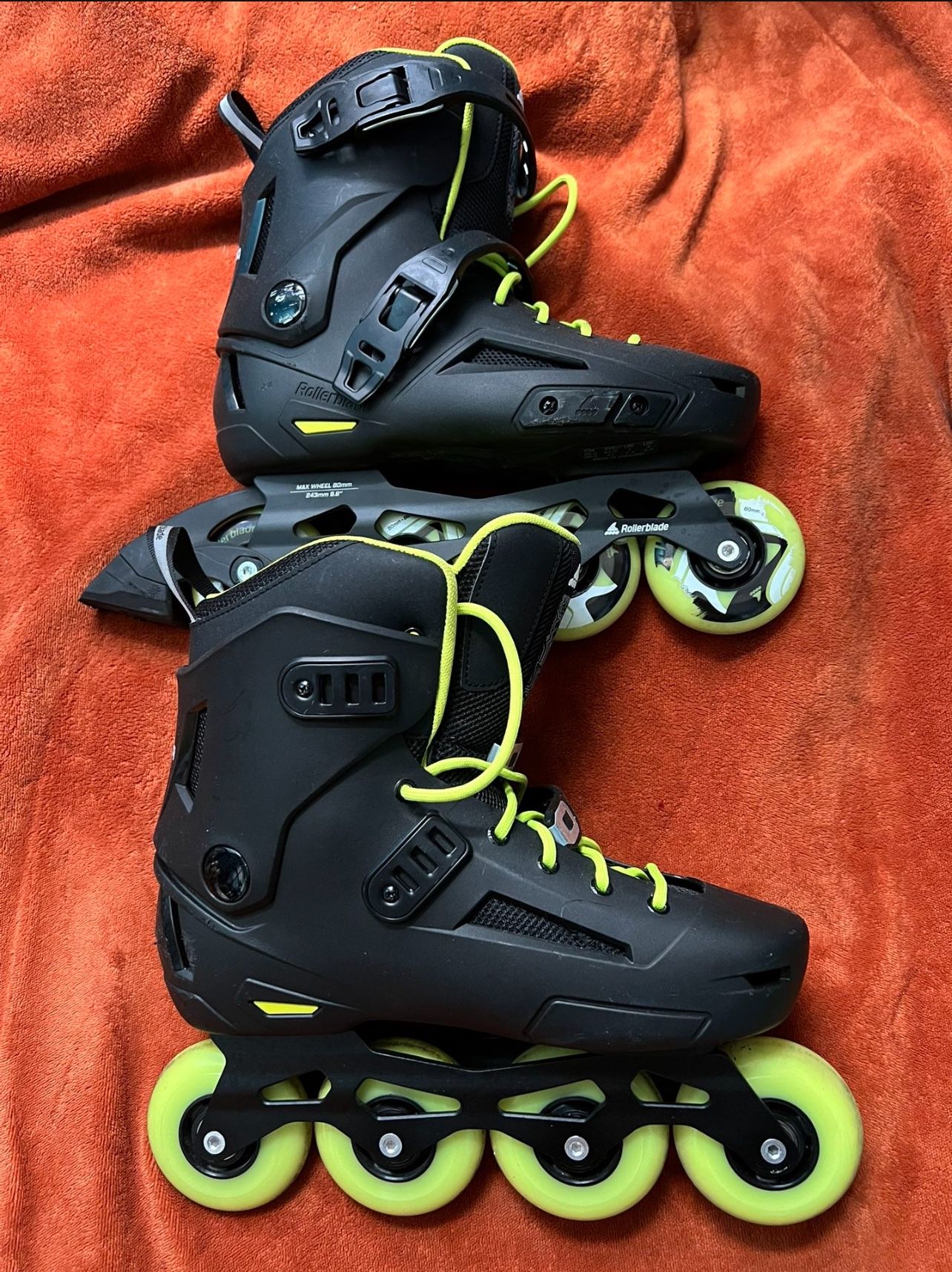Rollerblades SEMI-NEW IN THE BOX