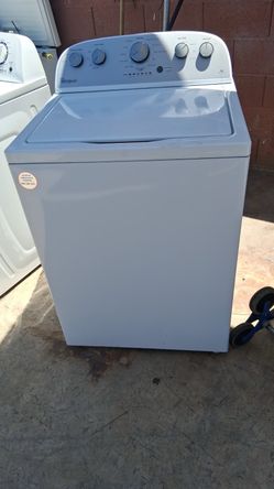 Like new Whirlpool top loader washer