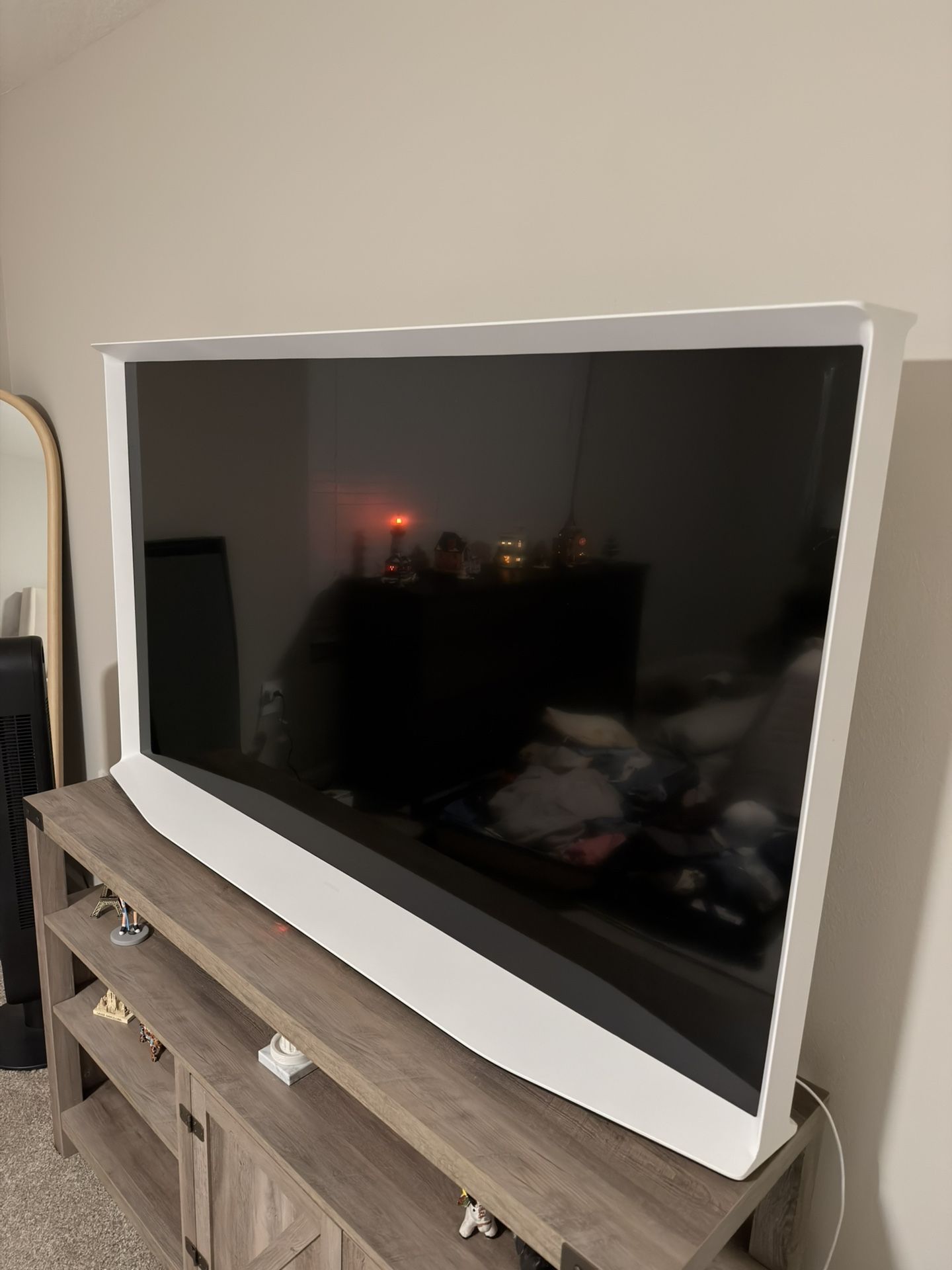 65 Inch 4K Samsung Serif TV