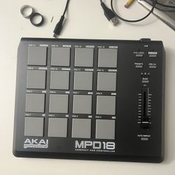 Akai MPD18 Launchpad Midi Keyboard