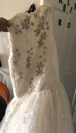 Wedding dress