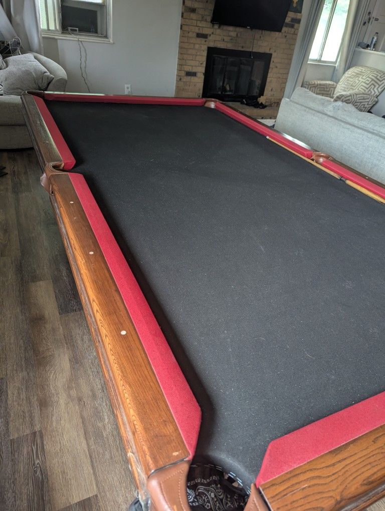 9' Pool Table