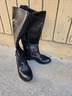 Women's Tall Boots. Size 8