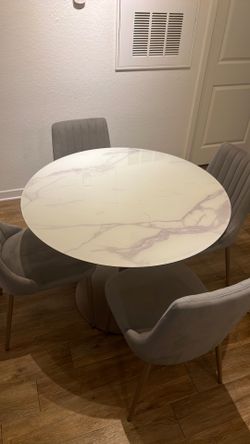 Glass Round Table 4 Chairs