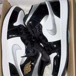 AIR JORDAN 1 MID SE BLACK/METALLIC SILVER-WHITE NOIR/BLANC/ARGENT METALLIQUE