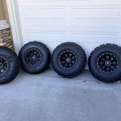 RZR PRO R SS360 PADDLES AND RIMS