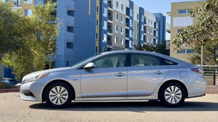 2016 Hyundai Sonata Hybrid