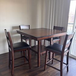 Dining Room Table Set 