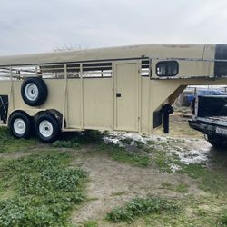 Livestock Trailer 