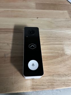 Doorbell Camera - ADC-VDB750 - https://offerup.com/redirect/?o=QWxhcm0uY29t