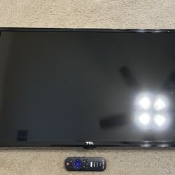 TCL Roku 32” TV