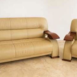 Set Sofa . Dorado Furniture . Likes New . Precio Incluye Delivery