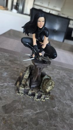 X-23 Statue 