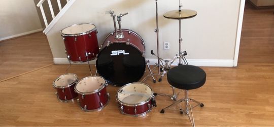 SPL 5-Piece Drum Kit with Cymbal and Throne