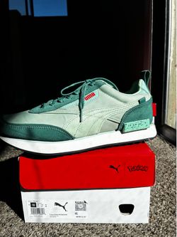 Puma Future Rider Bulbasaur Pokémon Sneakers