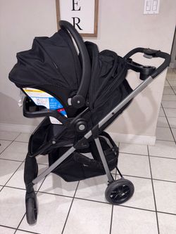 Safety 1st car seat and stroller