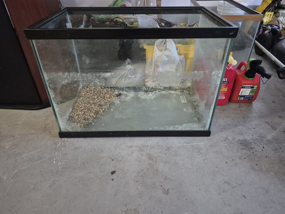 55gal Fish Tank/Aquarium