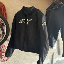 Alpinestars Motorcycle Jacket Size Men Medium. Fits Large