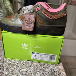 Adidas Size 7