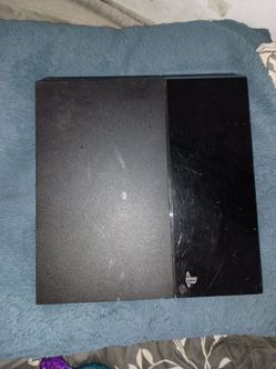 Sony PlayStation 4 Console with 1 controller