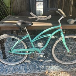 Medium size beach cruiser