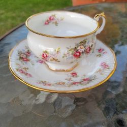 Vintage Fine Bone China made in England cup & saucer set: "Elizabethan" Rosamond