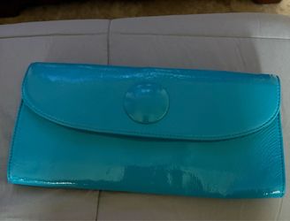 Hobo Blue Clutch Wallet Scroll Pattern Wrist Strap Snap Zipper Credit Card