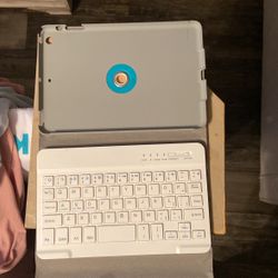 iPad Mini Bluetooth Keyboard 