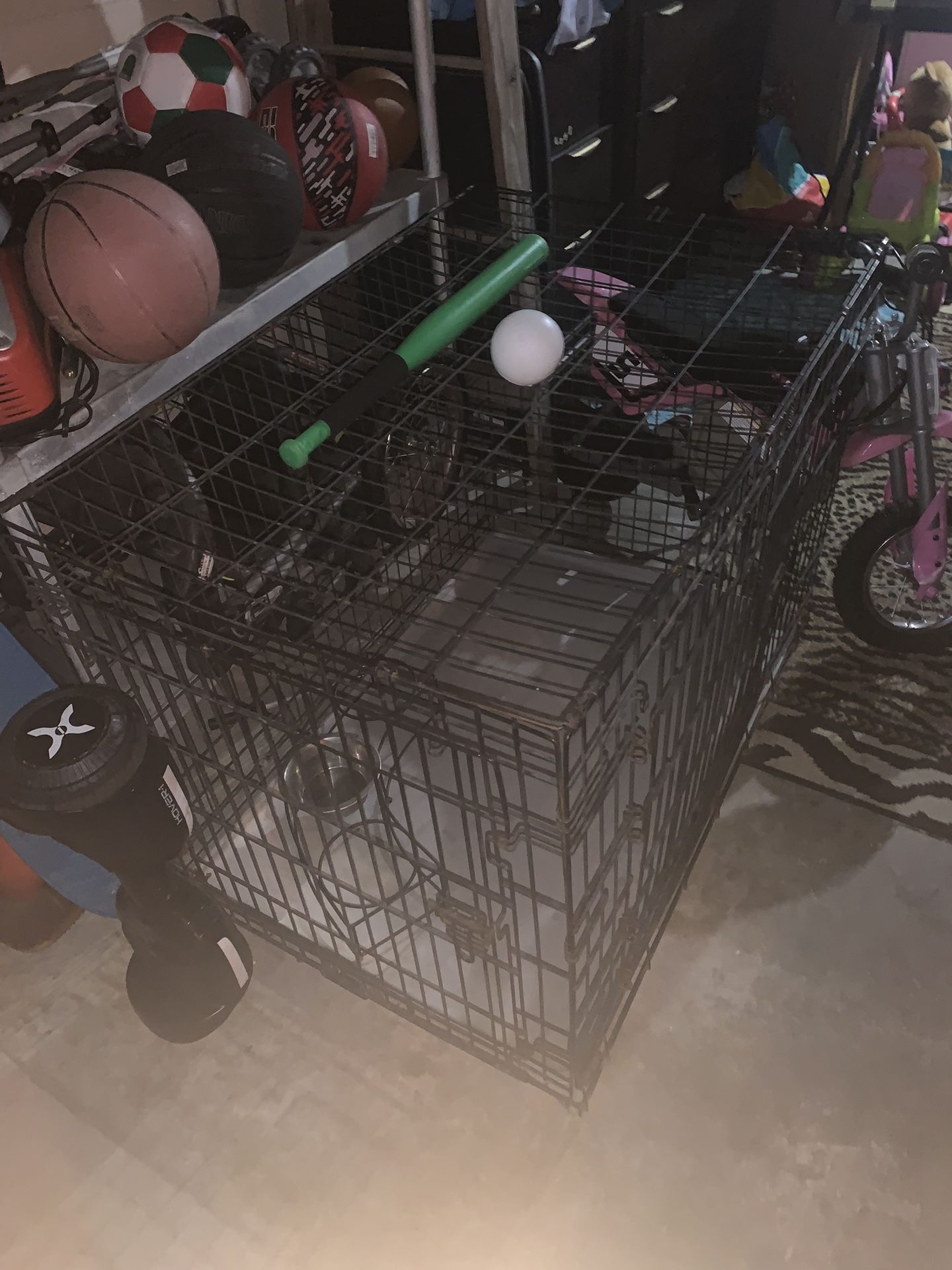 Large Dog Kennel 