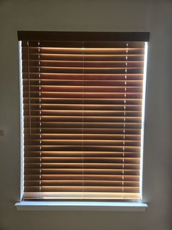 2 1/2 in. Woood Blinds NEW IN BOX