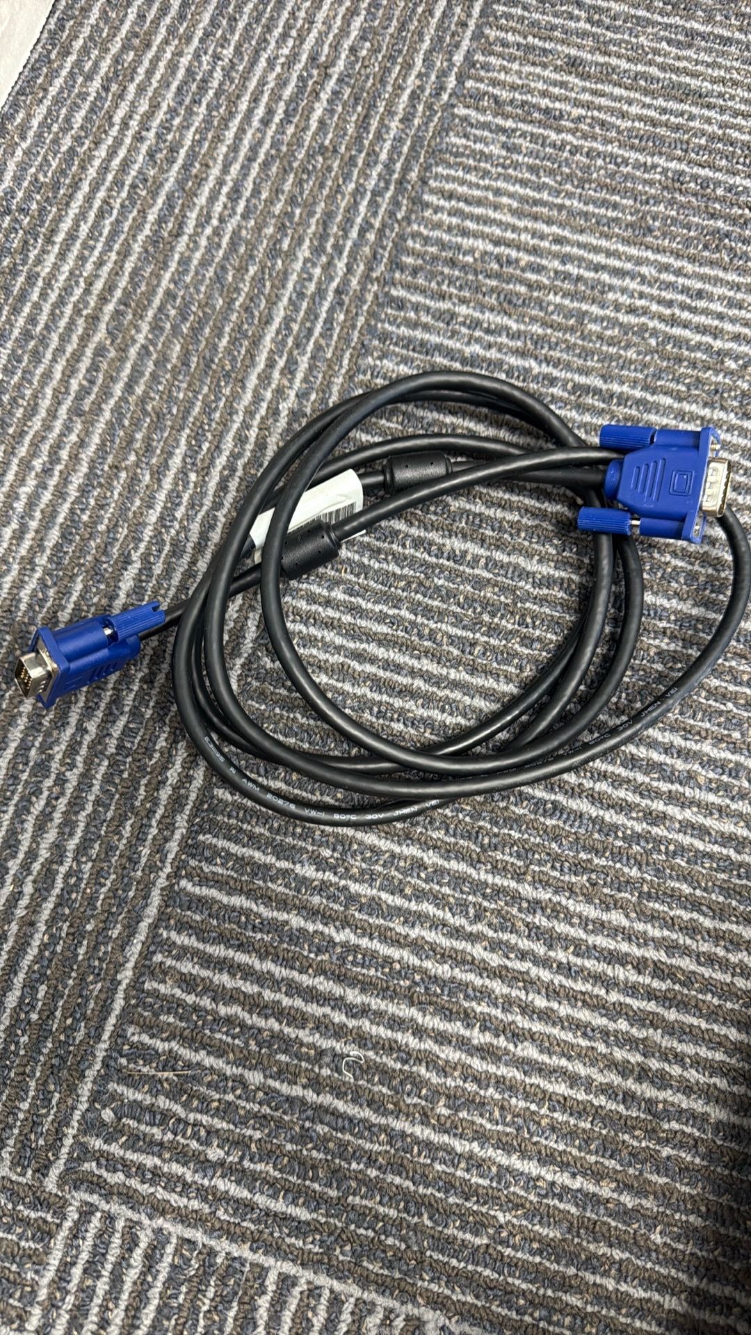 Free VGA Cable!
