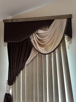 Curtain And Blinds