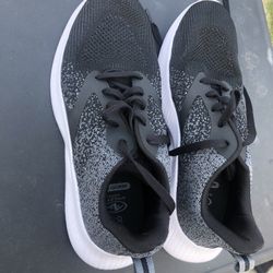 Men’s Shoes Size 8 1/2