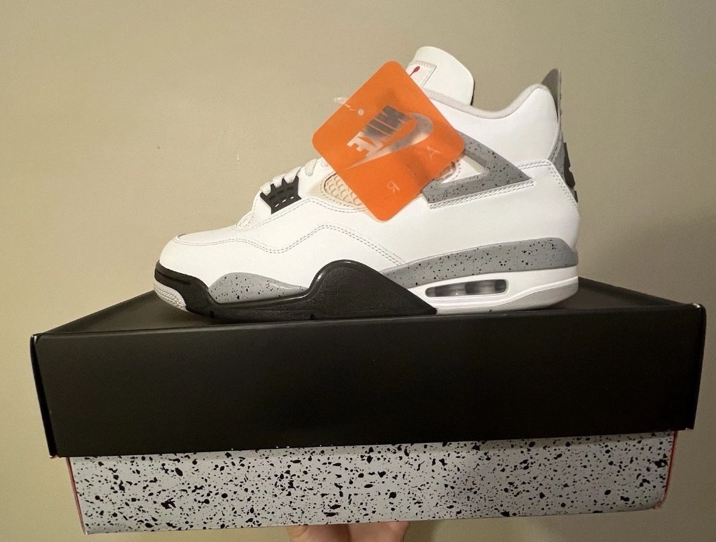 Nike Air Jordan 4 Retro OG White Cement FV5029-100 Men’s Size 12 New Worn Once