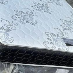 Deluxe Brand Queen Size Set 